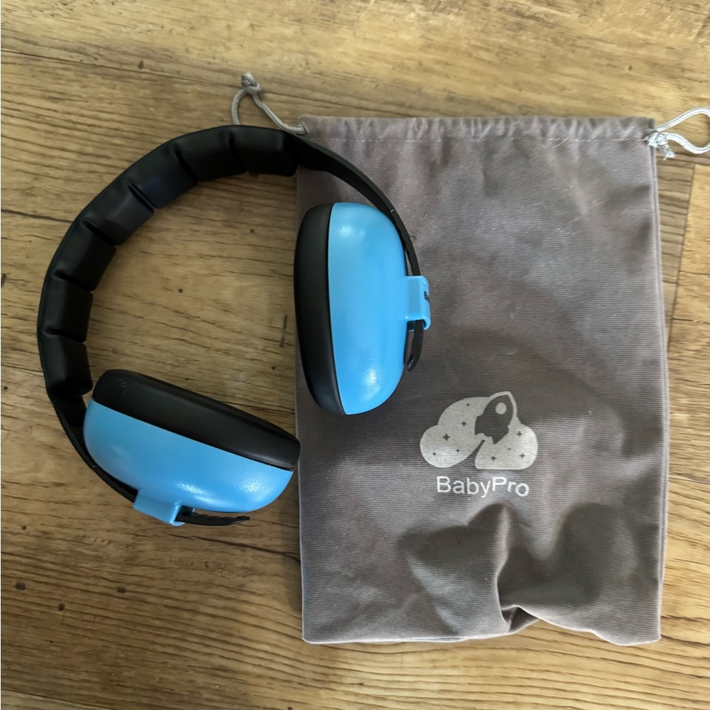 BabyPro Blue and Black Noise-Canceling Headphones
